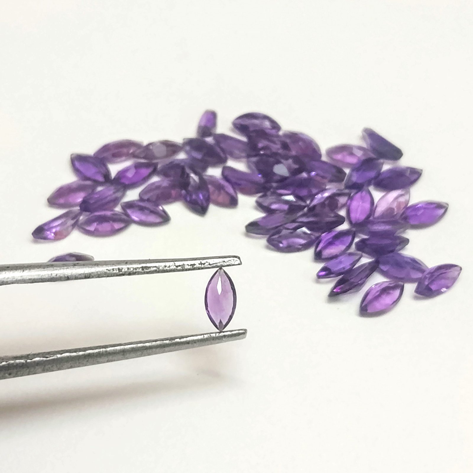 Purple Synthetic CZ Stones 6.20 Cts 46 Pcs Marquise Cut 5x2.5 mm - Image 6